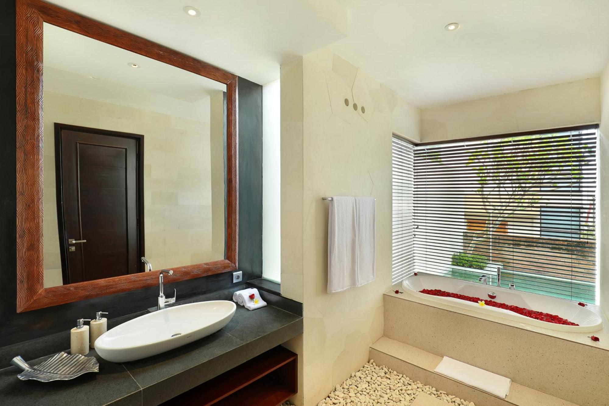 4-Br Private Pool Dharmawangsa Villa Kampial 10Min To Btdc Nusa Dua Ungasan  Exterior photo